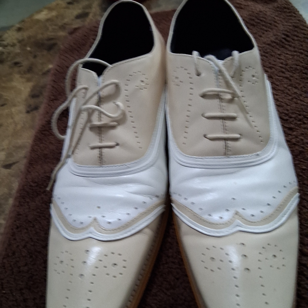 Giorgio Brutini Cream and White Oxfords